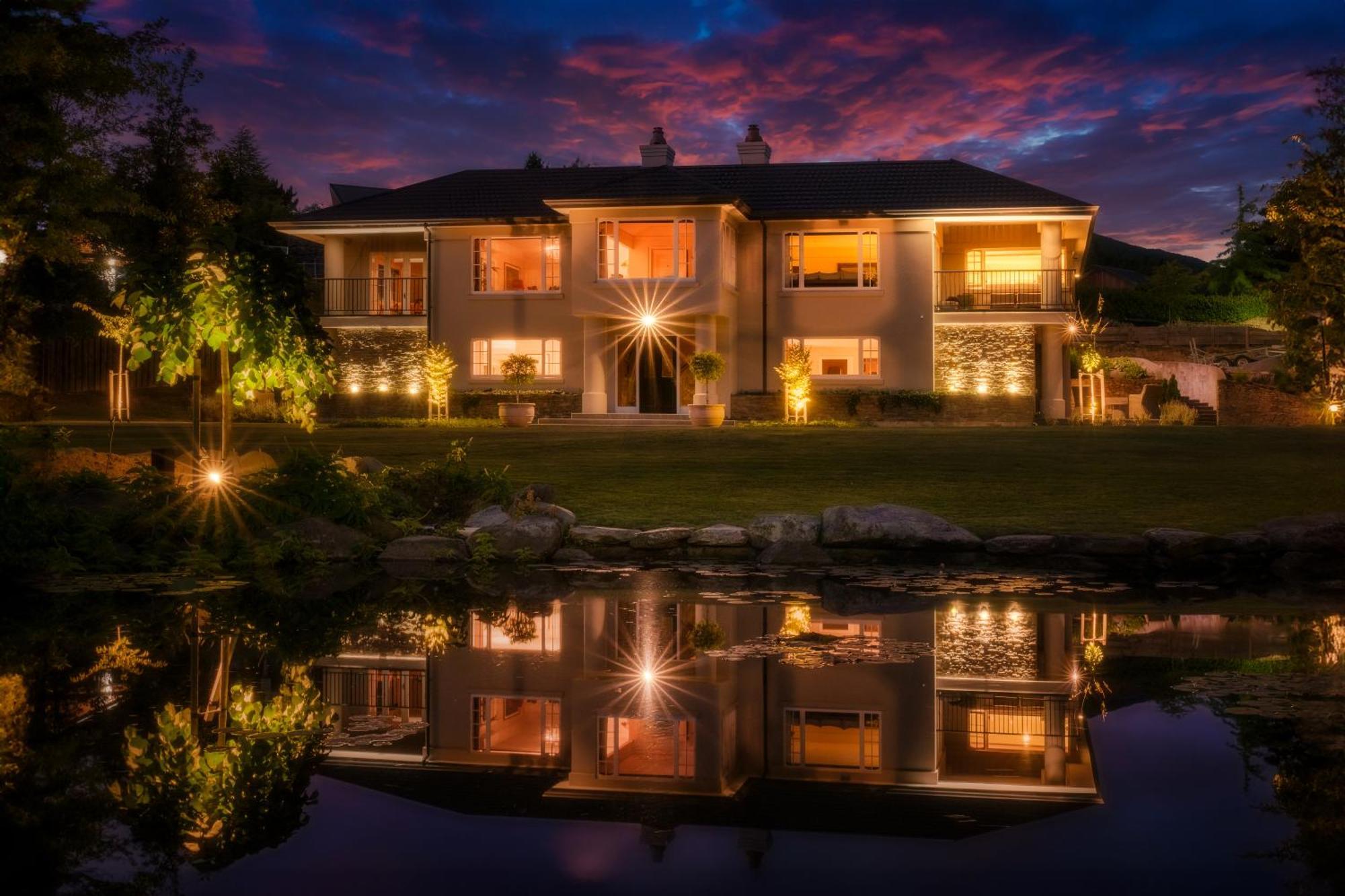 Oakview Hotel Hanmer Springs Exterior photo